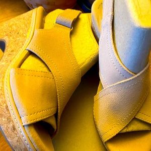 Clarks Women’s Giselle Core Sand shoes size 7M! New with box!